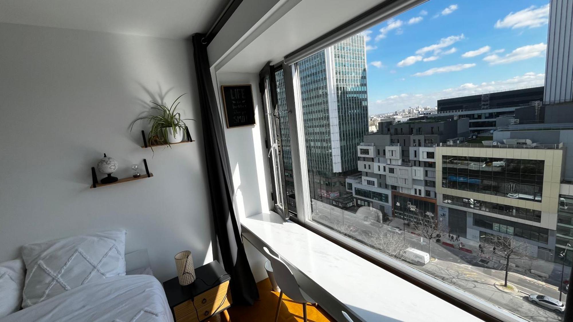 2 Private Bedrooms, Montparnasse Station Paris Exterior photo